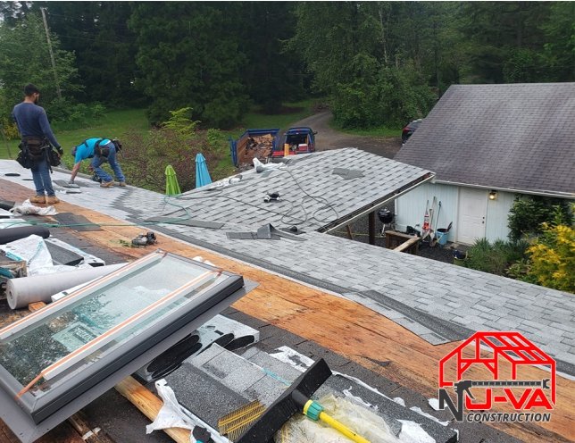 644.41x495.38 Roof installation